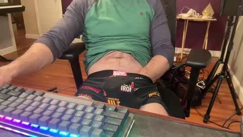 yourloyalpuppy online show from December 2024 07:10:01 AM