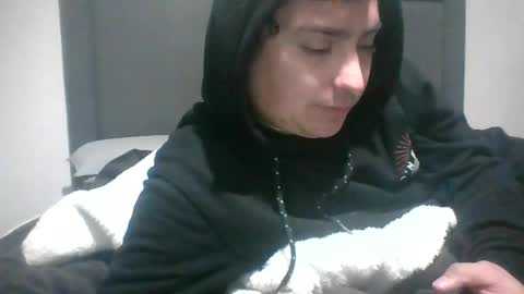 Snapshot of yourmen92 chatting on November 2025 04:00:01 AM daniel online show from November 2025 04:00:01 AM