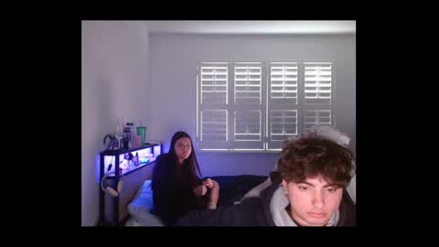 yourmila1 online show from February 2026 11:33:02 PM