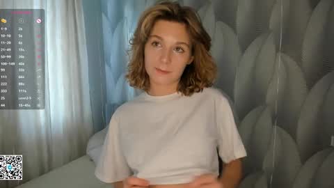 Snapshot of yourmuseee chatting on February 2026 11:50:01 AM Sonya online show from February 2026 11:50:01 AM