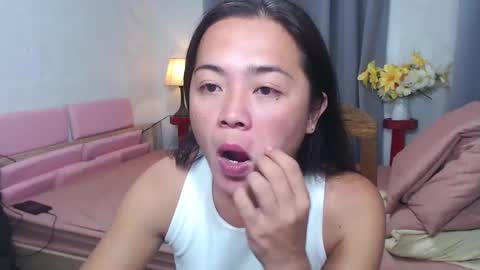 Snapshot of yournewgirldiane chatting on December 2024 02:49:02 AM BigCockTsMistress online show from December 2024 02:49:02 AM