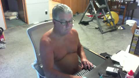 yourpoppi55 online show from June 2026 11:05:01 AM