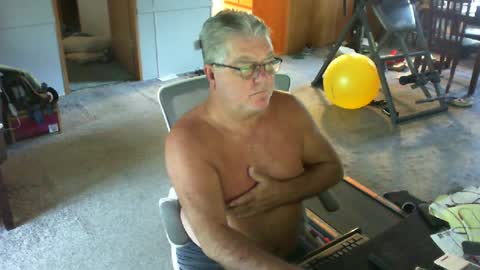 yourpoppi55 online show from June 2026 12:17:01 PM