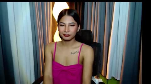 yourprettybella_ts online show from February 2026 11:36:02 PM