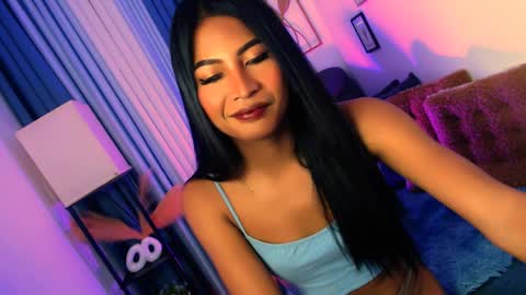 yourprettybella_ts online show from March 2026 05:29:01 PM