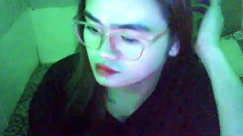 yourprincessthea online show from May 2026 06:02:02 PM