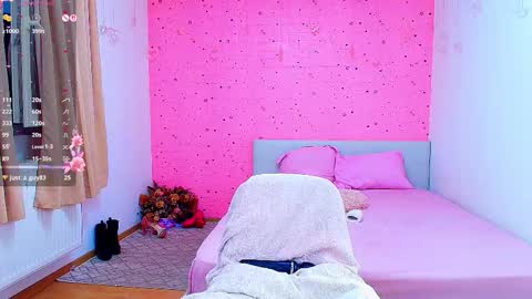      online show from September 2025 04:41:01 PM