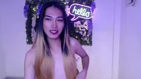 Snapshot of yoursexservice chatting on January 2025 12:03:01 AM online show from January 2025 12:03:01 AM