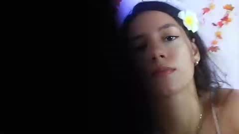 Snapshot of yoursexy18lover chatting on July 2026 06:31:02 AM Lina and roberth online show from July 2026 06:31:02 AM
