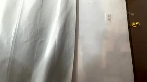 yourteacheramanda online show from April 2026 07:06:02 AM