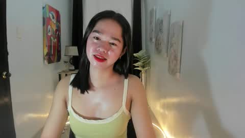 yourtinybunny online show from September 2025 03:45:01 PM