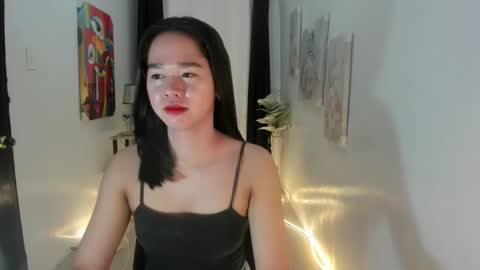 yourtinybunny online show from September 2025 12:21:02 PM