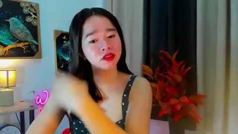 yourtinybunny online show from November 2025 10:59:01 AM