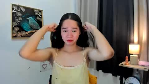 Snapshot of yourtinybunny chatting on June 2026 11:03:01 AM yourtinybunny online show from June 2026 11:03:01 AM