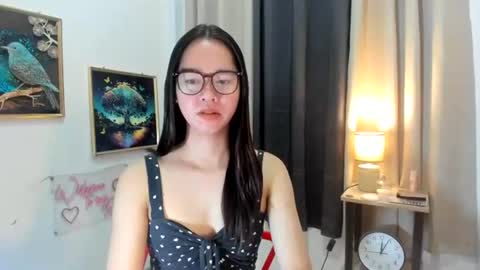 Snapshot of yourtinybunny chatting on July 2026 10:40:01 AM yourtinybunny online show from July 2026 10:40:01 AM