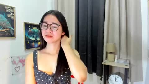 Snapshot of yourtinybunny chatting on July 2026 09:49:01 AM yourtinybunny online show from July 2026 09:49:01 AM