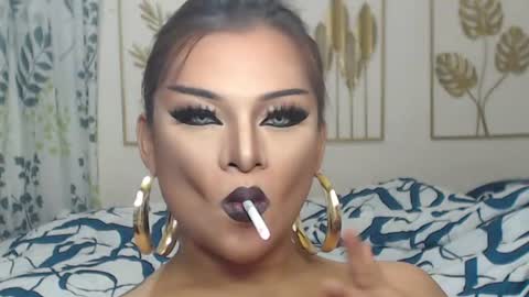 Snapshot of yourtrannyqueenxxx chatting on June 2026 06:00:01 AM Anastacia Grey online show from June 2026 06:00:01 AM