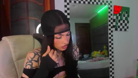 Snapshot of yourvirtualgirlfriennd chatting on November 2025 08:20:01 AM GI online show from November 2025 08:20:01 AM