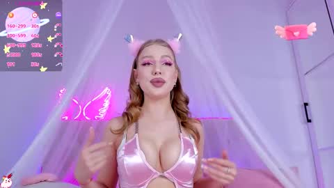 Snapshot of yourwilddestiny chatting on November 2025 09:02:01 PM Destiny online show from November 2025 09:02:01 PM