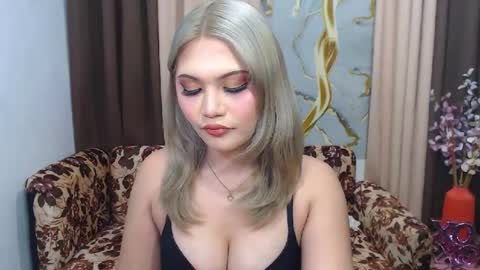 Snapshot of youungsextdeity chatting on June 2026 10:07:01 AM cathy online show from June 2026 10:07:01 AM