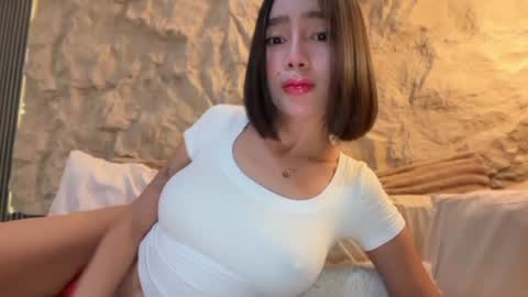 Snapshot of yowginethegreat chatting on July 2026 10:51:02 AM YowgineTheGreat online show from July 2026 10:51:02 AM