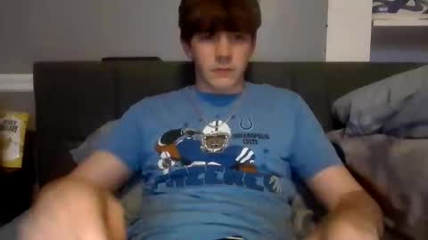 Snapshot of yp05 chatting on June 2026 03:32:02 AM YoungPhysique05 online show from June 2026 03:32:02 AM