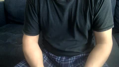 Snapshot of yque2 chatting on February 2025 09:59:01 PM yque online show from February 2025 09:59:01 PM