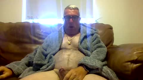 Daddiesgirl online show from June 2026 04:29:01 AM