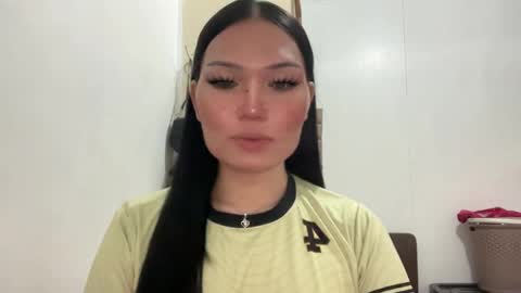 yrdrmgrl_jennie26 online show from February 2026 07:26:01 AM