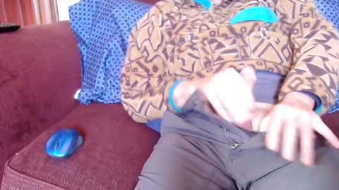 ytsim58 online show from January 2025 06:34:02 PM