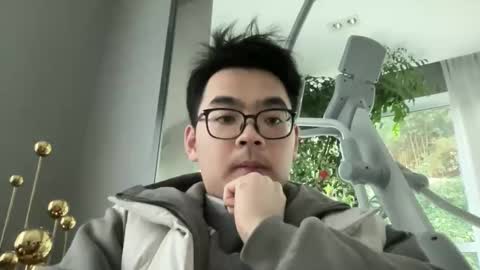 Snapshot of yuanhuan727 chatting on January 2026 09:03:01 AM Albert Locko online show from January 2026 09:03:01 AM