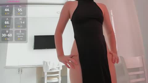 Snapshot of yuki_mii chatting on December 2025 04:20:03 AM Yuki online show from December 2025 04:20:03 AM