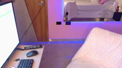 Yuki online show from February 2026 02:10:01 AM