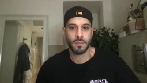 Snapshot of yul53 chatting on October 2025 01:20:02 PM yul53 online show from October 2025 01:20:02 PM