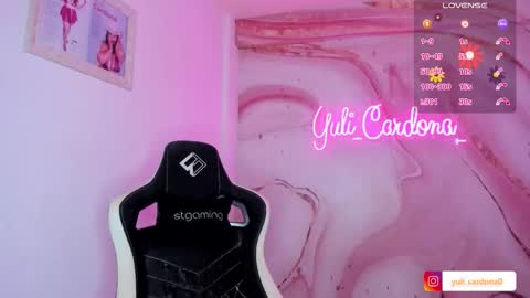 Yuliet online show from February 2026 05:35:01 PM