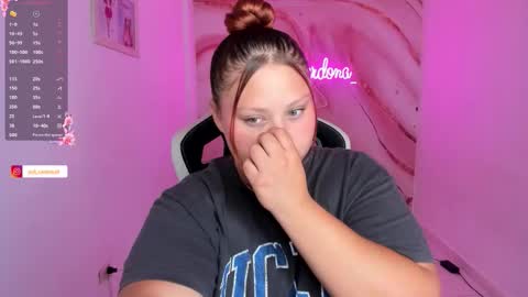 Yuliet online show from March 2026 05:52:02 PM