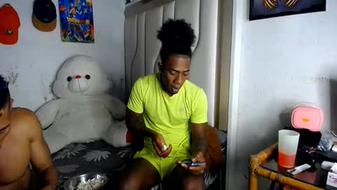 Snapshot of yulian_23 chatting on June 2026 02:46:02 AM Ivan online show from June 2026 02:46:02 AM
