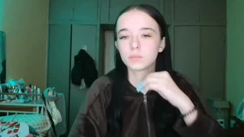 Yuliia online show from March 2026 07:42:01 AM