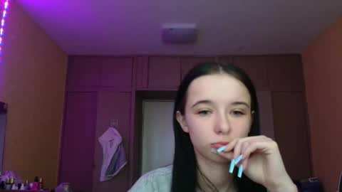 Yuliia online show from April 2026 06:46:01 AM