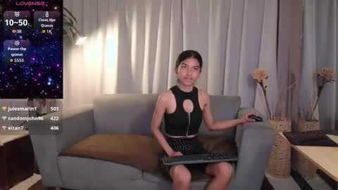 yuliethpetite online show from February 2026 11:29:02 AM