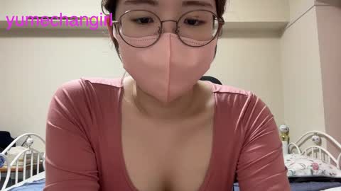 Snapshot of yumechangirl chatting on September 2025 03:17:01 AM YumechangirlAnime Fan    online show from September 2025 03:17:01 AM