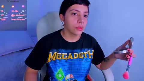 YUMEKO  online show from November 2025 11:31:02 AM