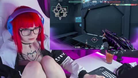 Snapshot of yumi_youkai chatting on January 2025 01:10:02 AM Yumi 3 online show from January 2025 01:10:02 AM