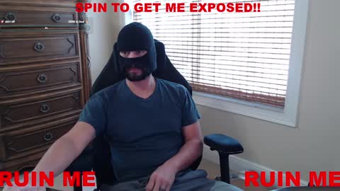 Snapshot of yummydickmilk chatting on January 2025 06:52:01 PM yummydickmilk online show from January 2025 06:52:01 PM