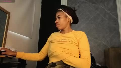 Yummyduo online show from October 2025 12:02:02 PM