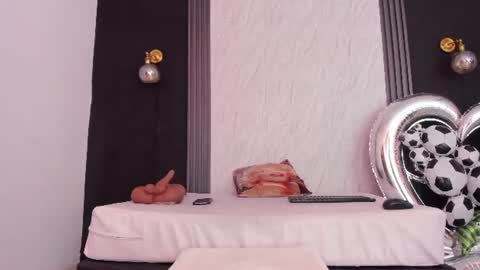 Yummyduo online show from July 2026 11:05:02 AM