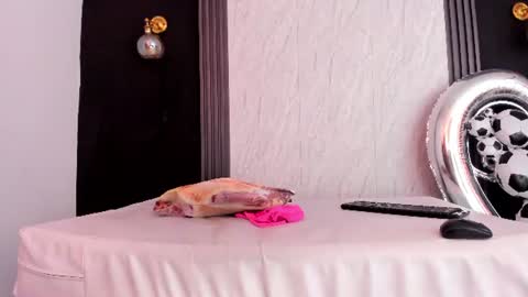 Yummyduo online show from July 2026 11:02:01 AM