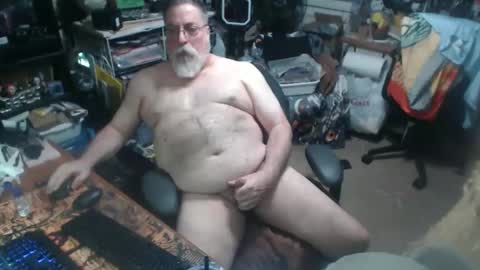yummyflguy online show from May 2026 06:05:02 PM