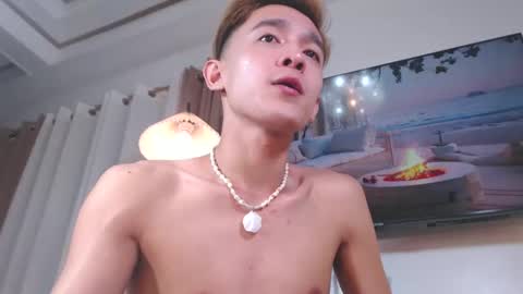 Justine online show from December 2024 07:22:01 PM