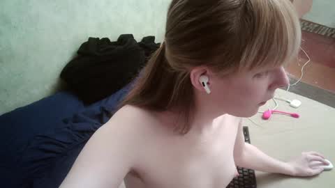 Snapshot of yuna_kannam chatting on December 2024 04:58:01 PM Yuna online show from December 2024 04:58:01 PM